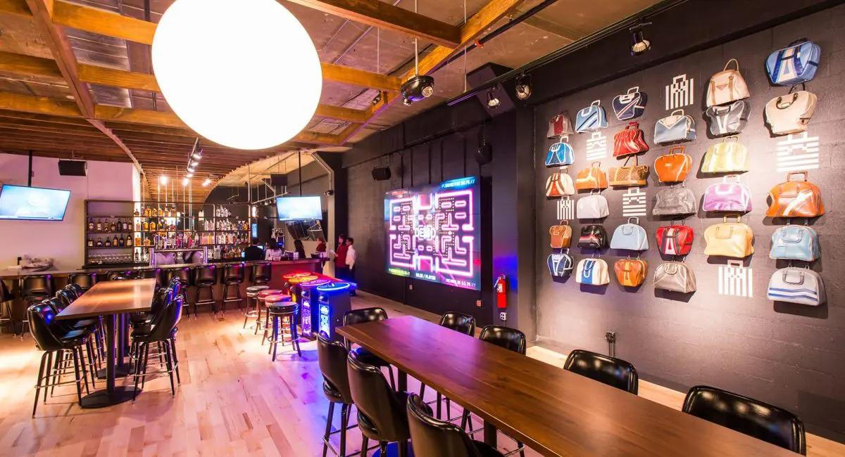 bar at level 257